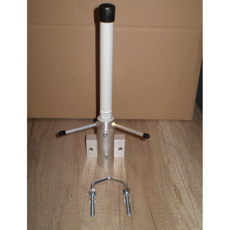 ADSB 5/8 antenne m/3 radialer 30cm ADSB 5/8 antenne m/3 radialer 30cm