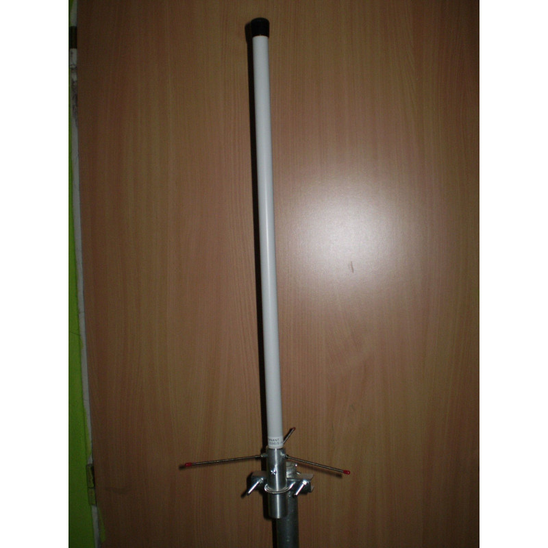 ADSB 5/8 - 5dBd - 3 radials ADSB 5/8 - 5dBd - 3 radials